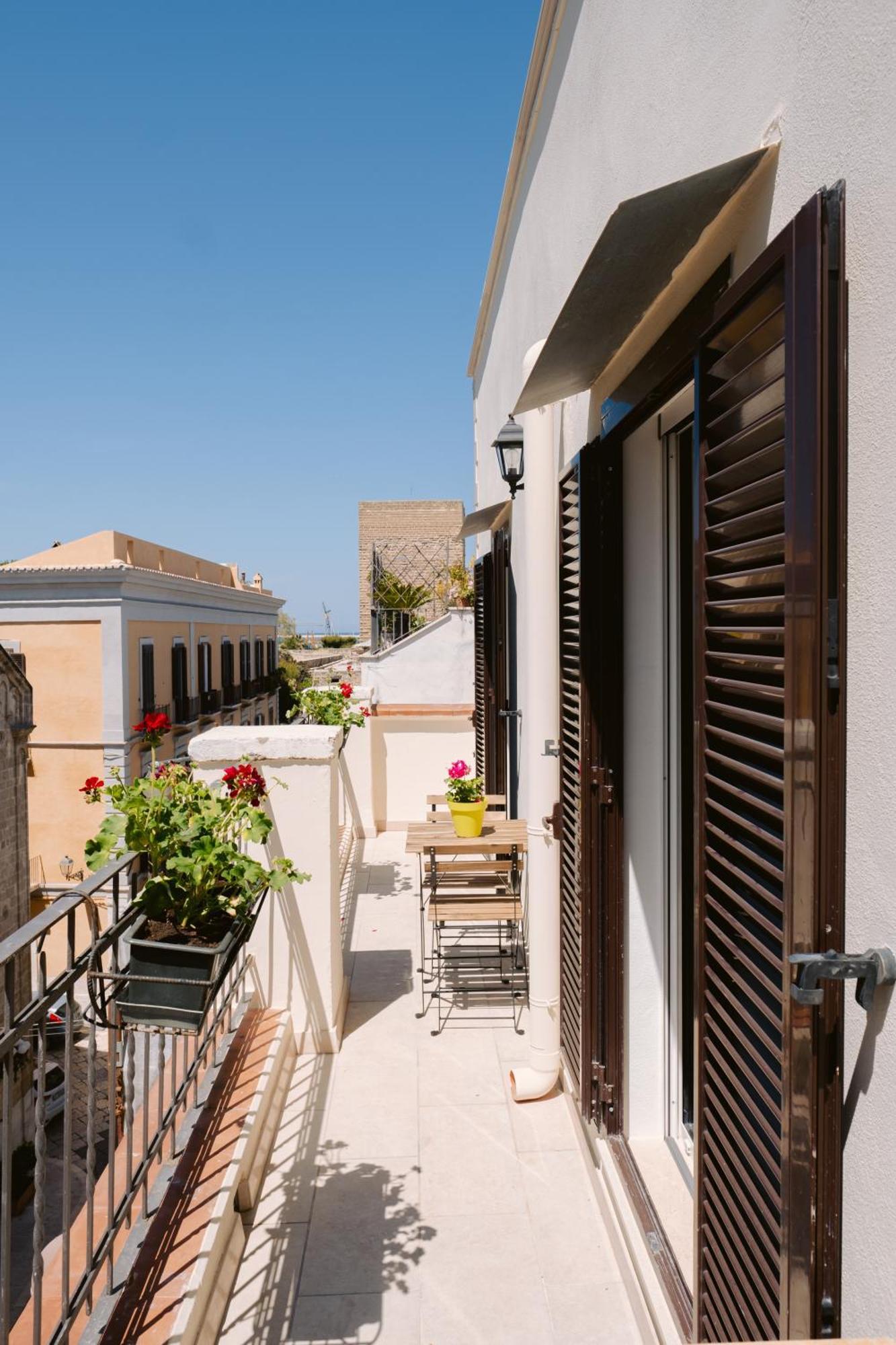 Casa Antonia - Terrace & Suites Bari Exterior foto